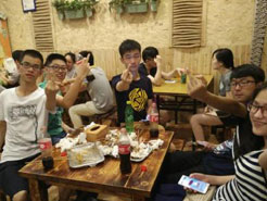 双江烧烤加盟,学烧烤技术,开烧烤店多少钱疯狂烤翅加盟